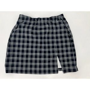Shein Plaid Mini Skirt Navy and White Front Slit Women's SIze S Academia Preppy